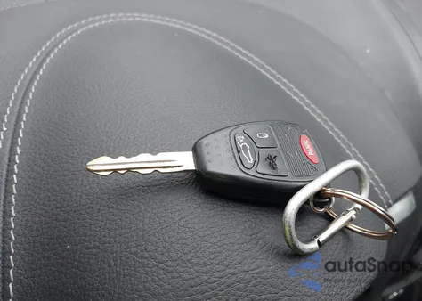 2013 Dodge Avenger Se из США, поврежденный, VIN 1C3CDZAB5DN517202